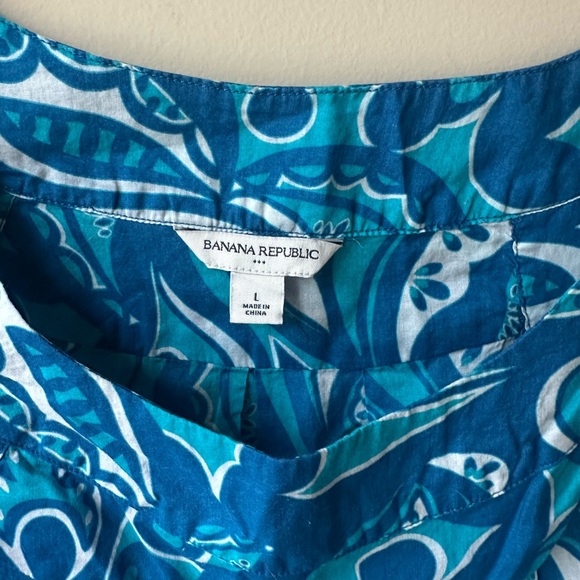 Banana Republic Blue Paisley Women's Top - Picture 3 of 5